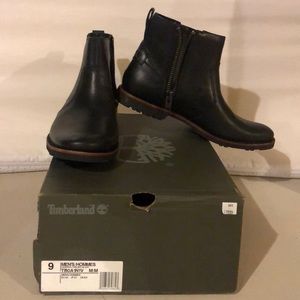 Men’s Timberlands black leather boots